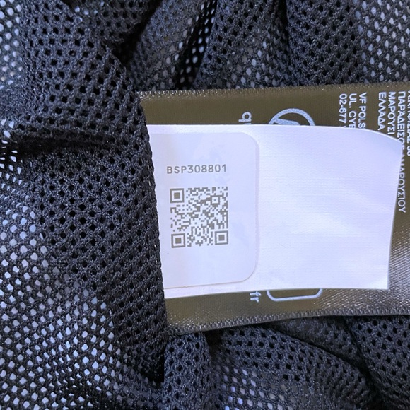 The North Face Women’s Plus City Breeze Black Jacket - Picture 7 of 8